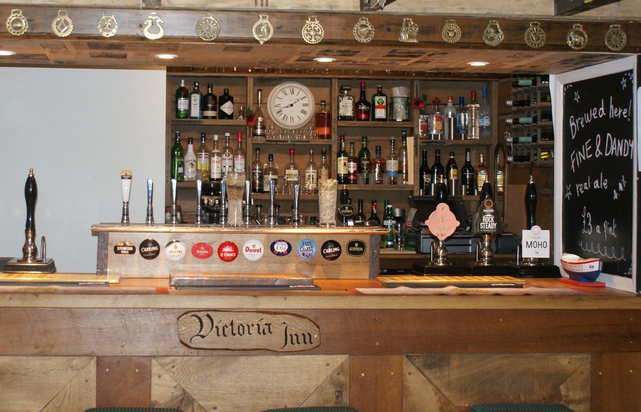 Victoria Inn Brewhouse B&B Roch Экстерьер фото